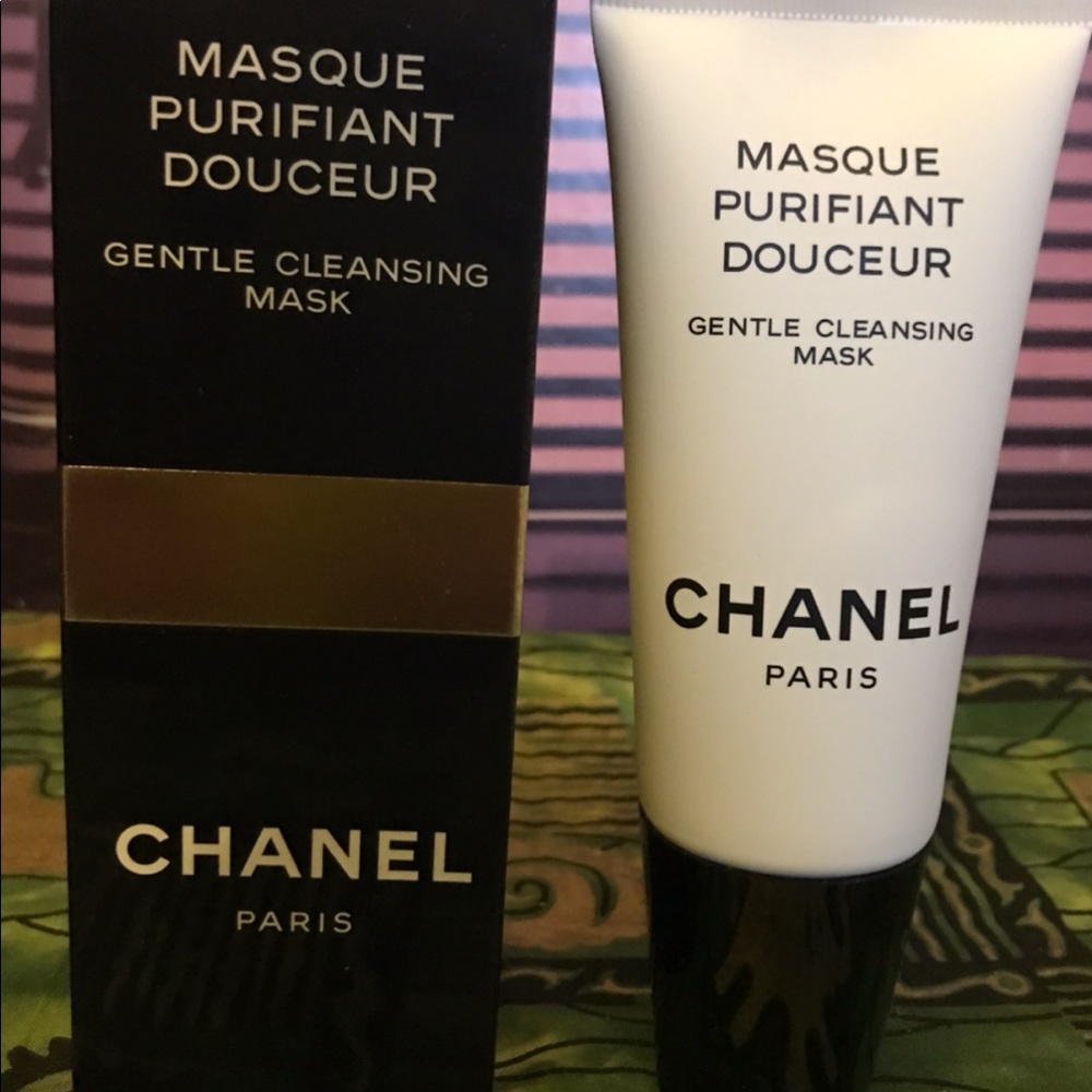 New authentic Chanel Gentle Cleansing Mask
